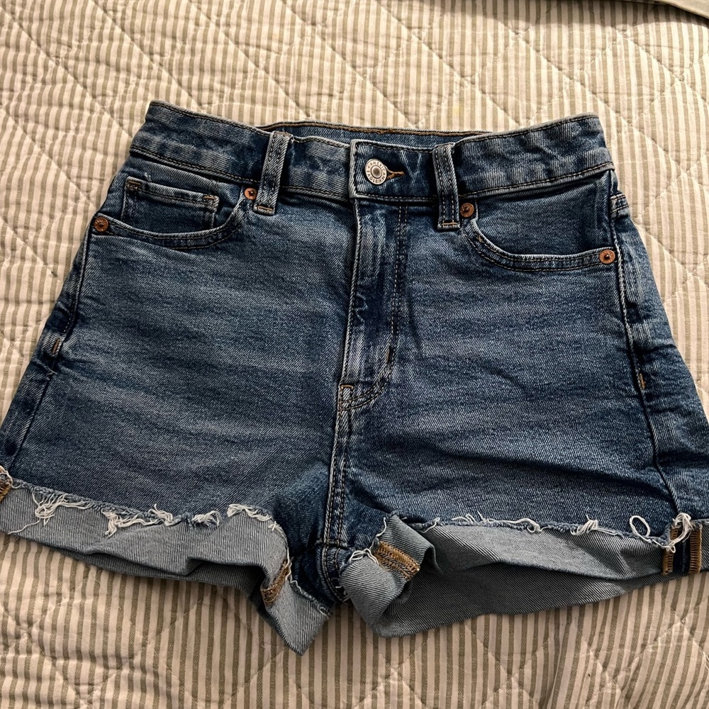 Women's American Eagle Distressed Jean Shorts